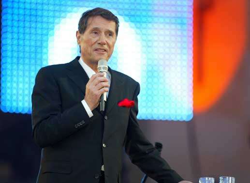 Udo J&uuml;rgens singt seine gr&ouml;&szlig;ten Evergreens. Bild: Sender / Publicum pmi AG