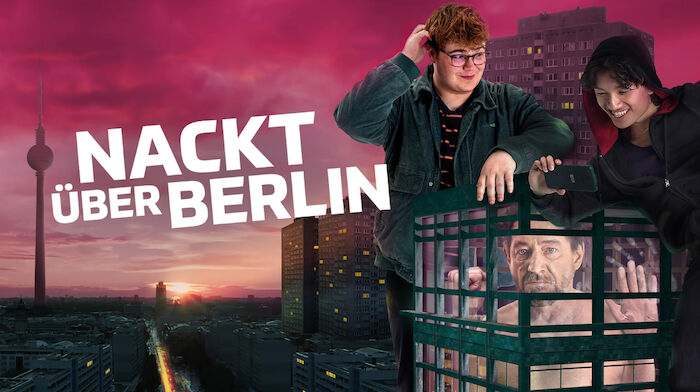 Nackt über Berlin: Serie von Axel Ranisch mit Lorenzo Germeno, Thorsten Merten und Anh Khoa Trần. Bild: Sender / SWR / Studio.tv.film