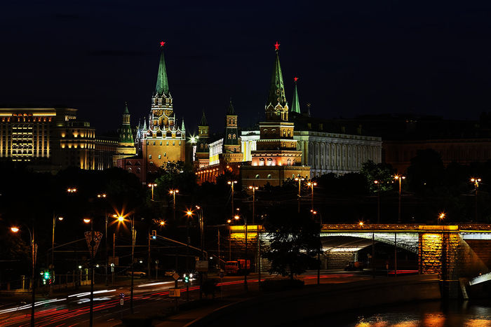 Er ist das Symbol russischer und sowjetischer Machtentfaltung: der Kreml. Ein architektonisches Ensemble aus Festungsanlagen, Pal&auml;sten, Kirchen und Regierungsgeb&auml;uden. Kein anderes Bauwerk steht so f&uuml;r Triumph und Trag&ouml;die Russlands. Bild: Sender