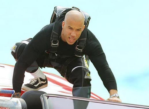 Der zynische Lebensk&uuml;nstler Xander Cage (Vin Diesel) liebt das Risiko. Auch auf die Gefahr hin, &uuml;ber den sprichw&ouml;rtlichen Jordan zu gehen, wagt er immer durchgeknalltere Stunts ... Bild: Sender
