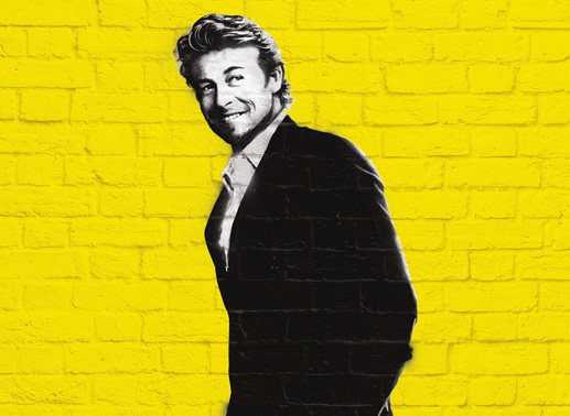 Simon Baker ist der Ex-TV-Show-Star Patrick Jane. Jane, der seine glamouröse Karriere als "Mentalist" mit vermeintlich übersinnlichen Fähigkeiten nach einer familiären Tragödie beendete, besitzt eine unvergleichliche Beobachtungsgabe und verblüffende Kombinationsfähigkeiten. Bild: Sender/Warner