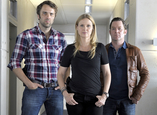 Das Ermittlerteam: Jan Trompeter (Stefan Rudolf, l.), Vera Lanz (Katharina B&ouml;hm, m.) und Paul B&ouml;hmer (Stefan Rudolf, r.). Bild: Sender