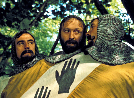 Der dreik&ouml;pfige Ritter: v.l.: Terry Jones, Graham Chapman und Michael Palin. Bild: Sender