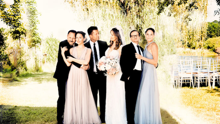 Die Hochzeit: Samuel Finzi (Nils), Katharina Sch&uuml;ttler (Jette), Til Schweiger (Thomas), Stefanie Stappenbeck (Linda), Milan Peschel (Andreas), Jeannette Hain (Tanja). Bild: Sender / ORF / Pro7 / Warner Bros / Barefoot Films / Anke Neugebauer
