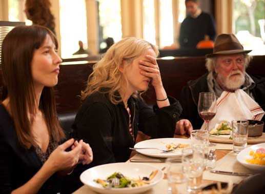Was f&uuml;r eine Familie... Marion (Julie Delpy) mit ihrer Schwester (Alexia Landeau) und ihrem Vater Jeannot (Albert Delpy). Bild: Sender/Senator