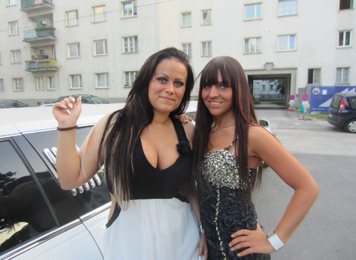 Gloria und Denise. How sweet. &bdquo;It's my Party&ldquo; &ndash; neu auf ATV. Bild. ATV