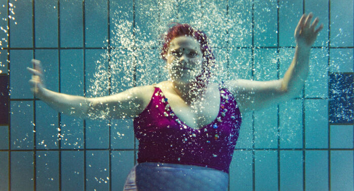 Mermaids Don&rsquo;t Cry: Stefanie Reinsperger (Annika). Bild: Sender / Prisma Film