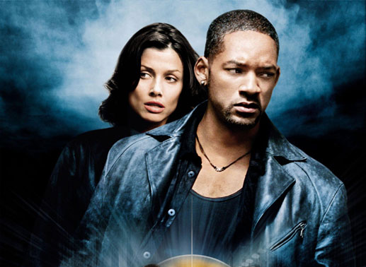 Detective Del Spooner (Will Smith) und Susan Calvin (Bridget Moynahan). Bild: Sender