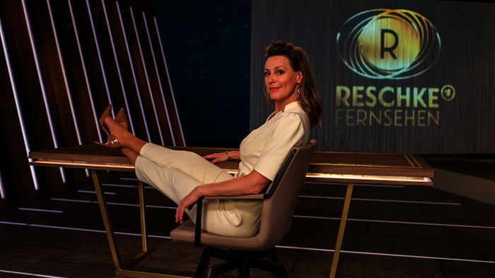 Anja Reschke pr&auml;sentiert im Ersten "Reschke Fernsehen". Bild: Sender / NDR / Das Erste / Thorsten Jander